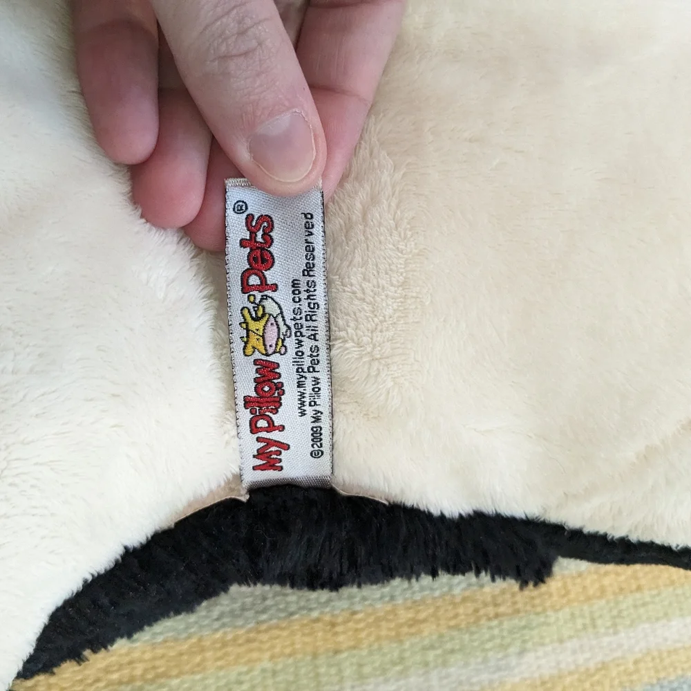 ⭐ Full size Penguin Pillow Pet
